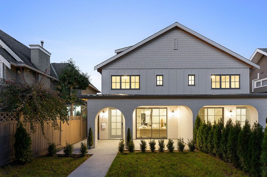 1761 W 16th Avenue Vancouver, BC - 32