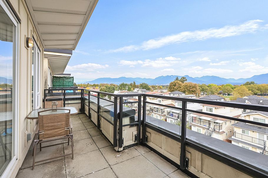 PH3 2239 Kingsway Street Vancouver, BC - 22