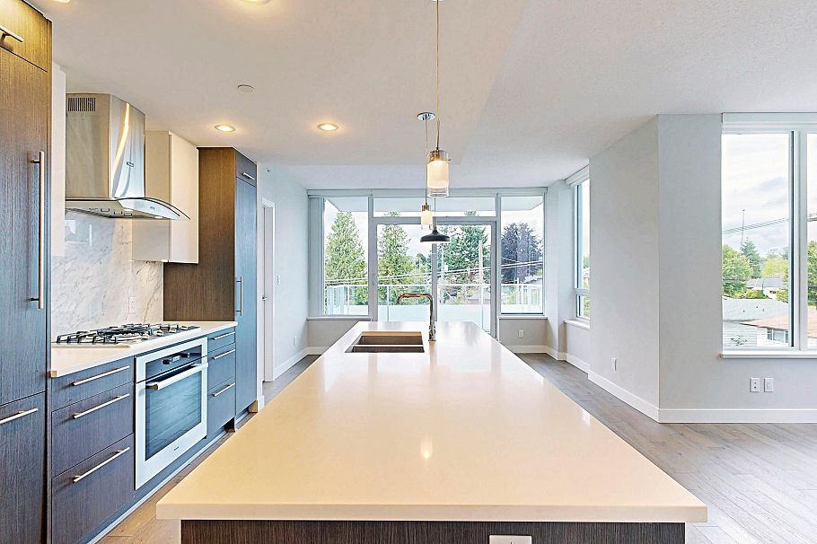 408 677 W 41st Avenue Vancouver, BC - 9