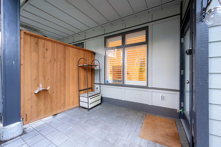 108 5955 Iona Drive Vancouver, BC - 25