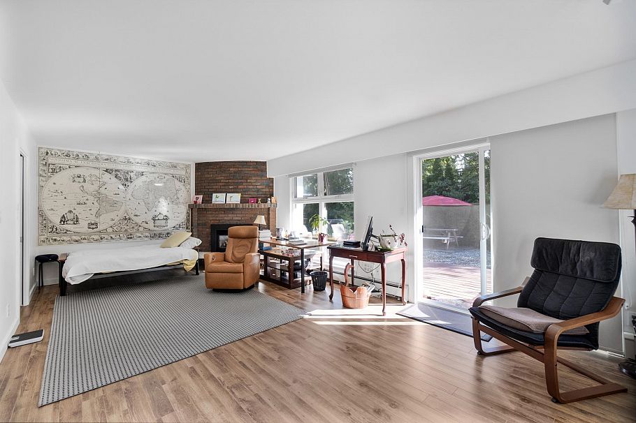 815 E 29th Street North Vancouver, BC - 38