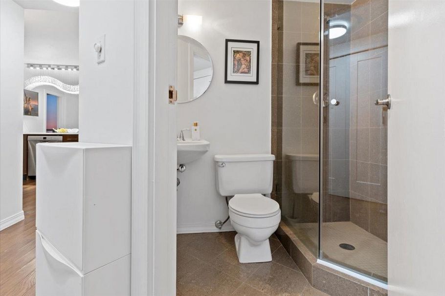 1401 907 Beach Avenue Vancouver, BC - 12