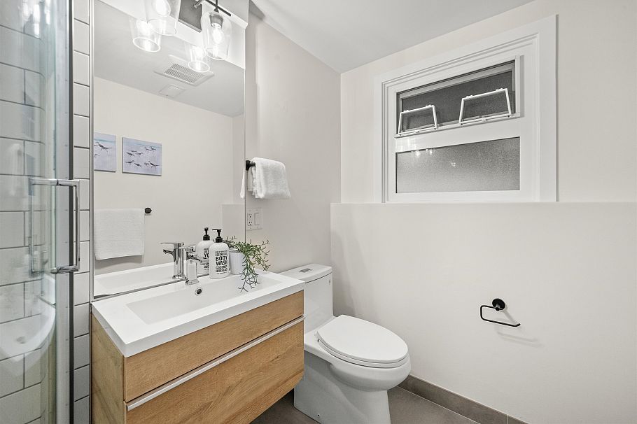 4593 Cliffmont Road North Vancouver, BC - 22