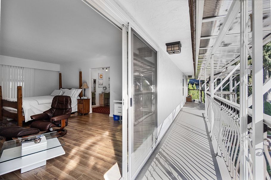 815 E 29th Street North Vancouver, BC - 37