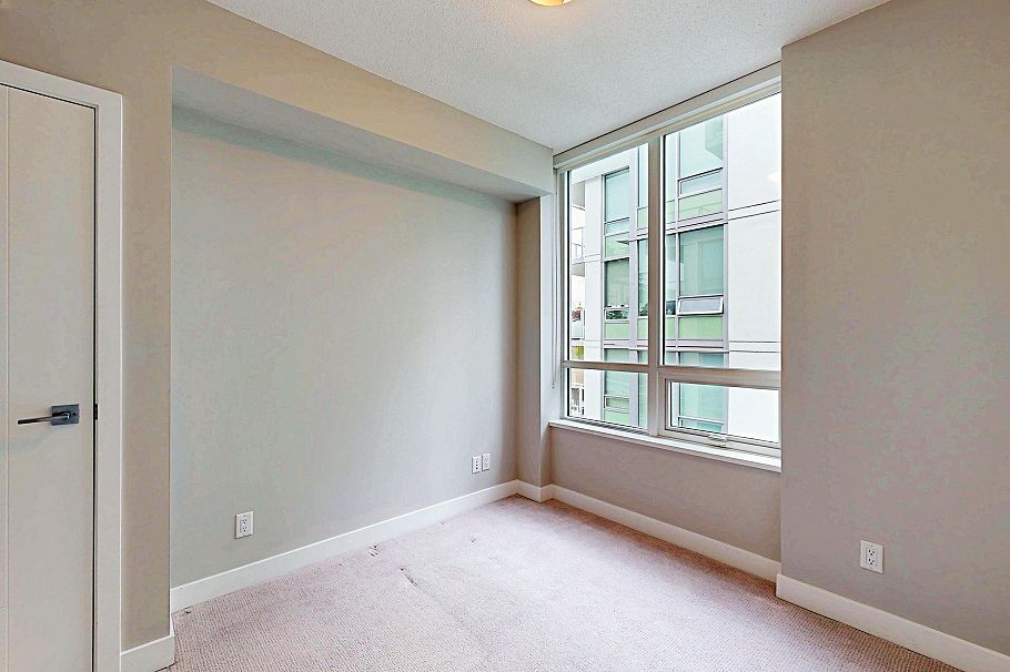 408 677 W 41st Avenue Vancouver, BC - 26