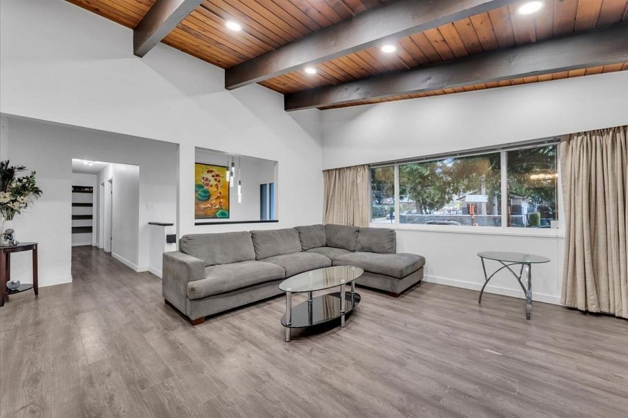 1707 Dempsey Road North Vancouver, BC - 4