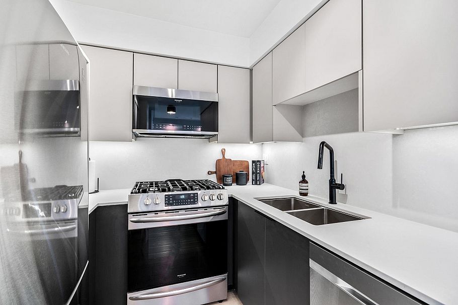 907 63 Keefer Place Vancouver, BC - 8