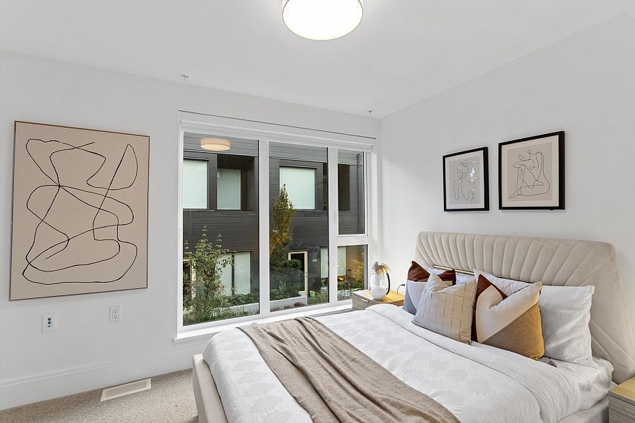 563 W 26th Avenue Vancouver, BC - 12