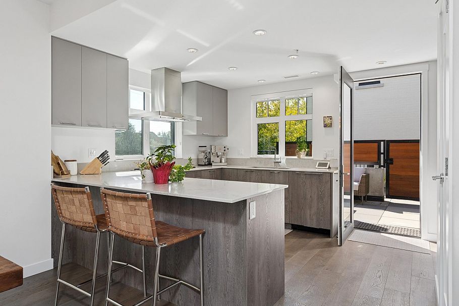 19 1960 Glenaire Drive North Vancouver, BC - 11