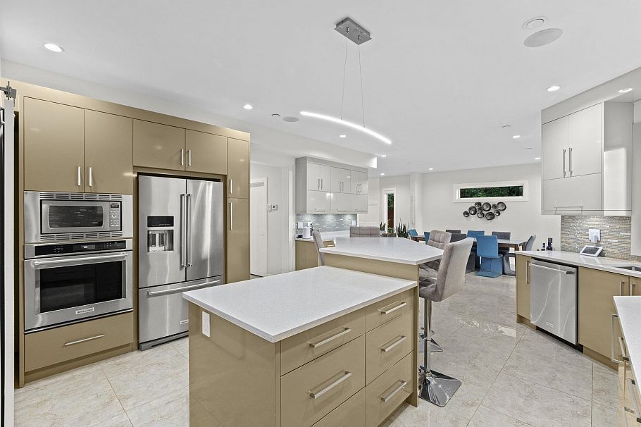 4935 Cedarcrest Avenue North Vancouver, BC - 13