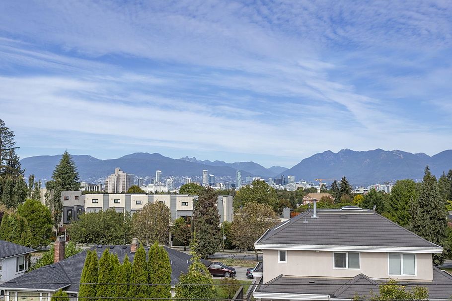 563 W 26th Avenue Vancouver, BC - 28