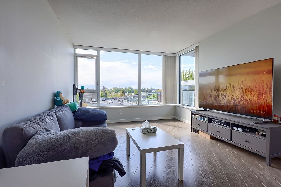 617 8333 Sweet Avenue Richmond, BC - 3