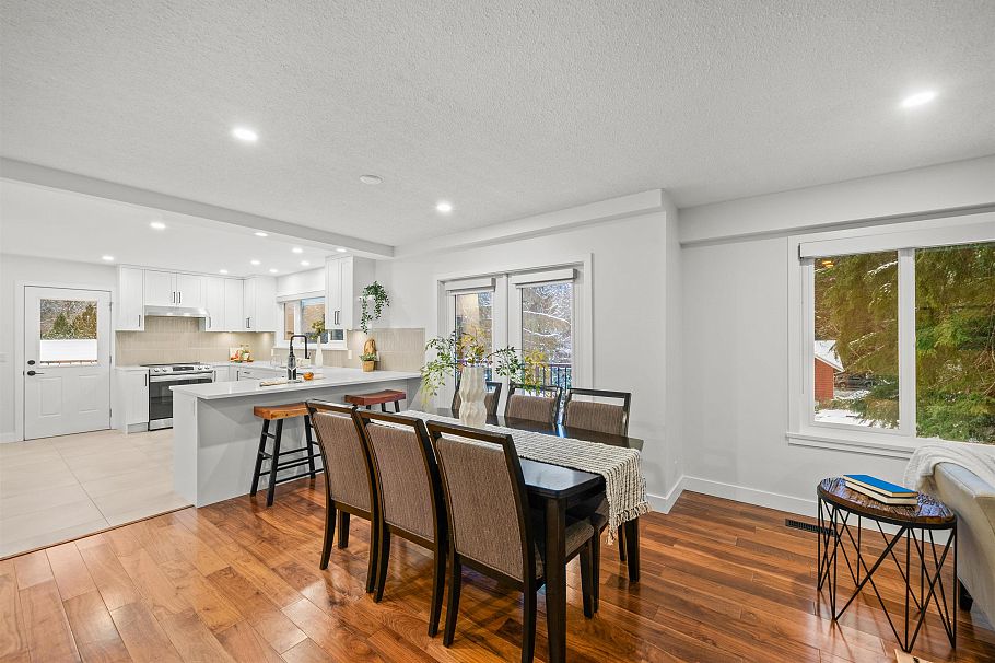 4593 Cliffmont Road North Vancouver, BC - 7