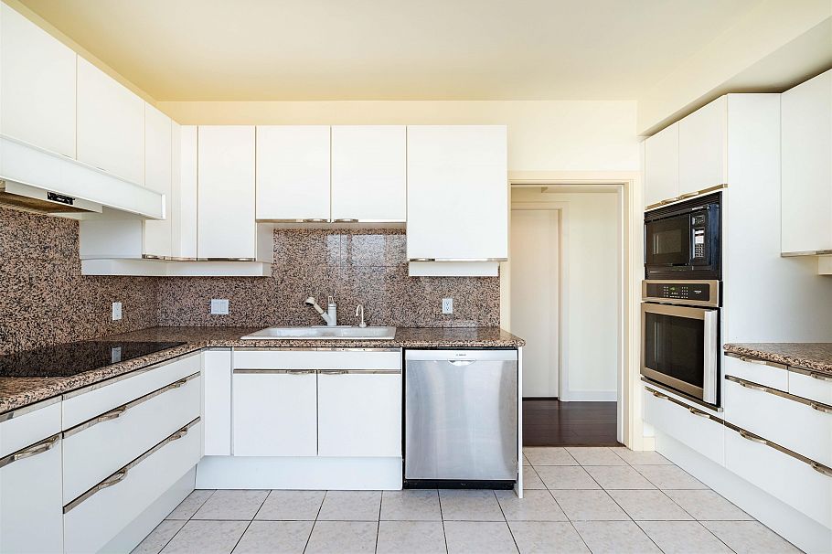 10A 1500 Alberni Street Vancouver, BC - 24