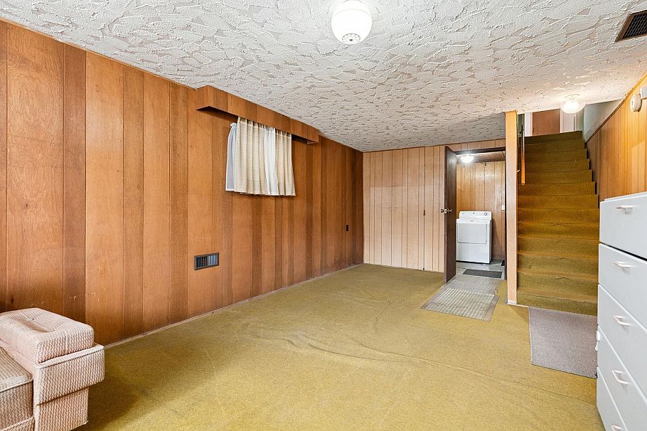 3129 E 23 Avenue Vancouver, BC - 24