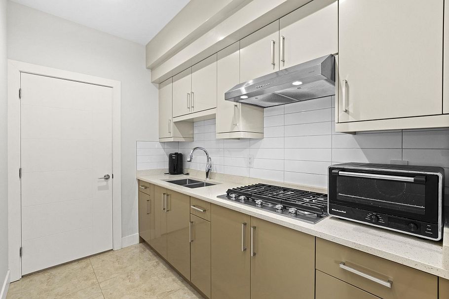 4935 Cedarcrest Avenue North Vancouver, BC - 14