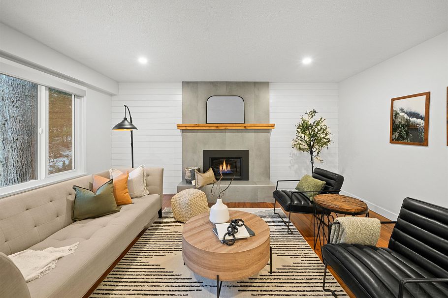 4593 Cliffmont Road North Vancouver, BC - 3