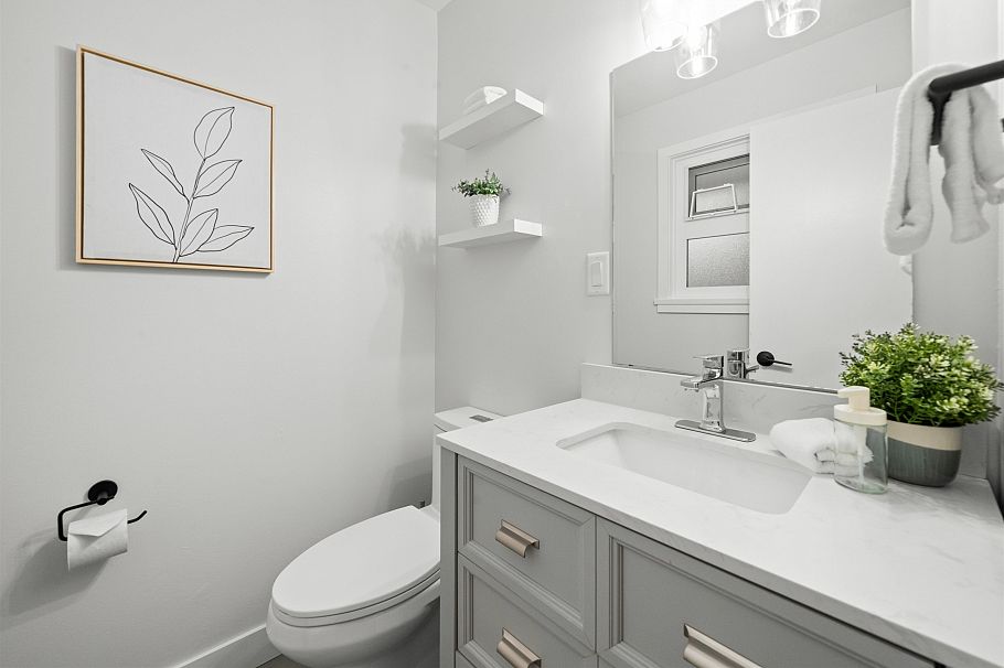 4593 Cliffmont Road North Vancouver, BC - 14