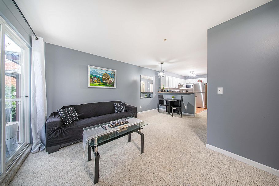 208 5355 Boundary Road Vancouver, BC - 5