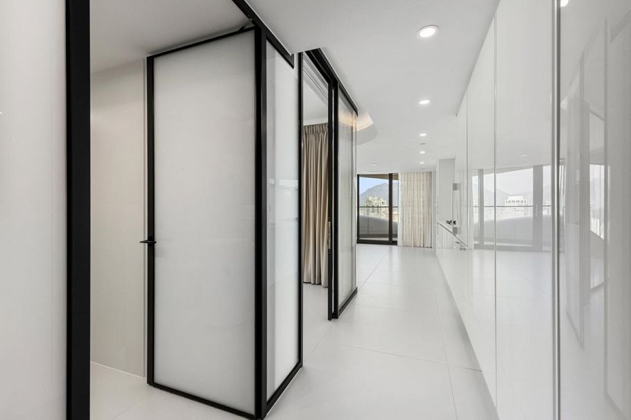 2406 1033 Nelson Street Vancouver, BC - 10