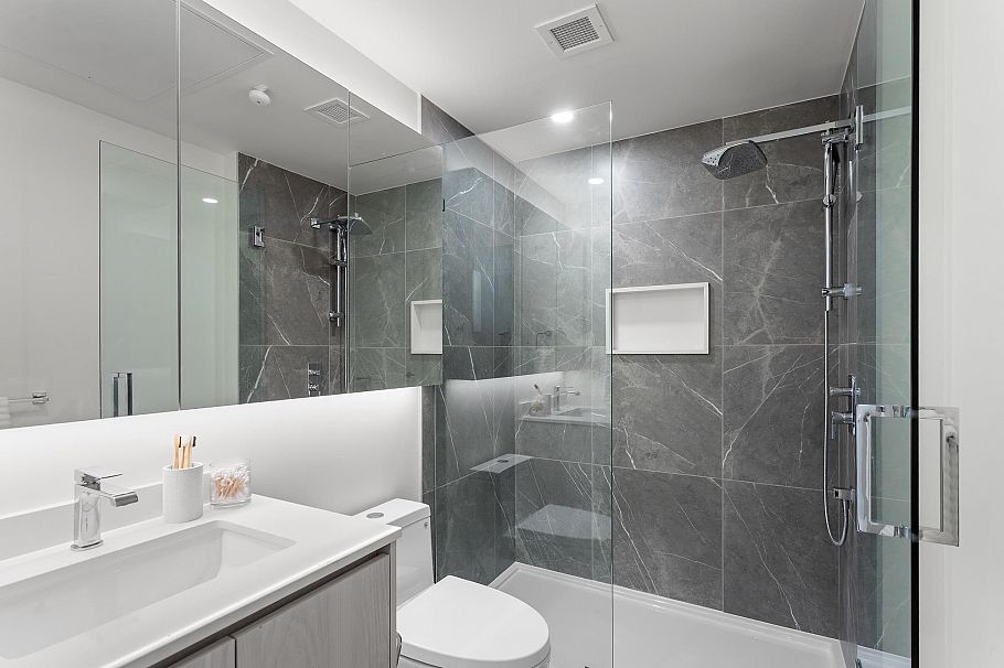 206 3264 Vanness Avenue Vancouver, BC - 9