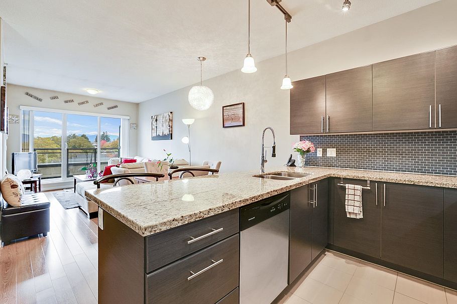 PH3 2239 Kingsway Street Vancouver, BC - 13