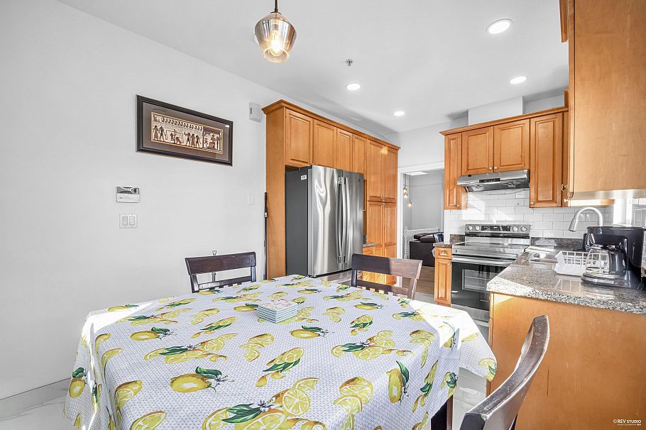 3440 E 25th Avenue Vancouver, BC - 10