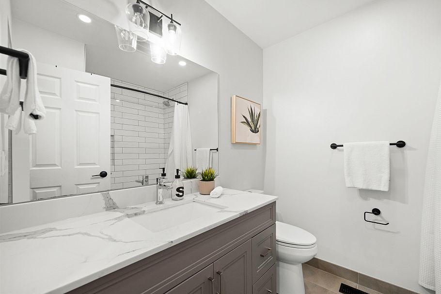 4593 Cliffmont Road North Vancouver, BC - 16