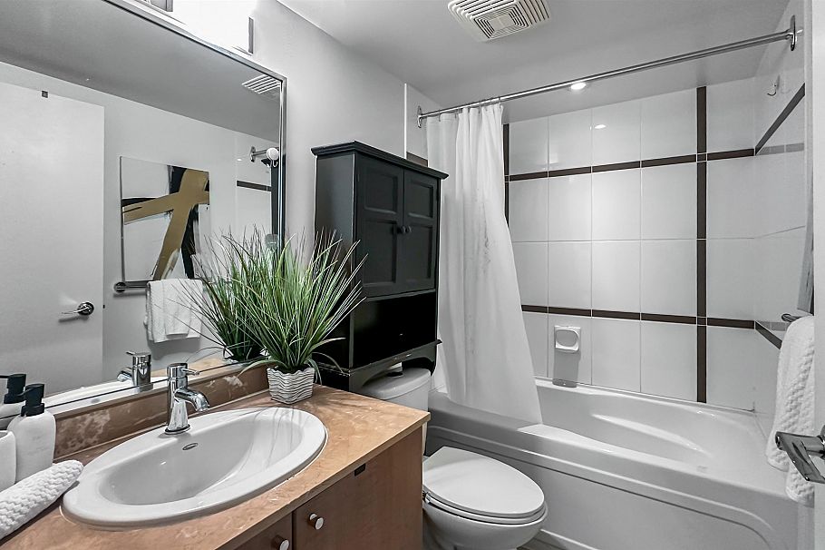 616 610 Granville Street Vancouver, BC - 14