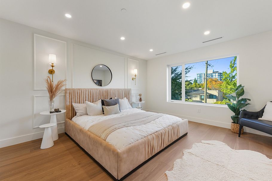 1761 W 16th Avenue Vancouver, BC - 18