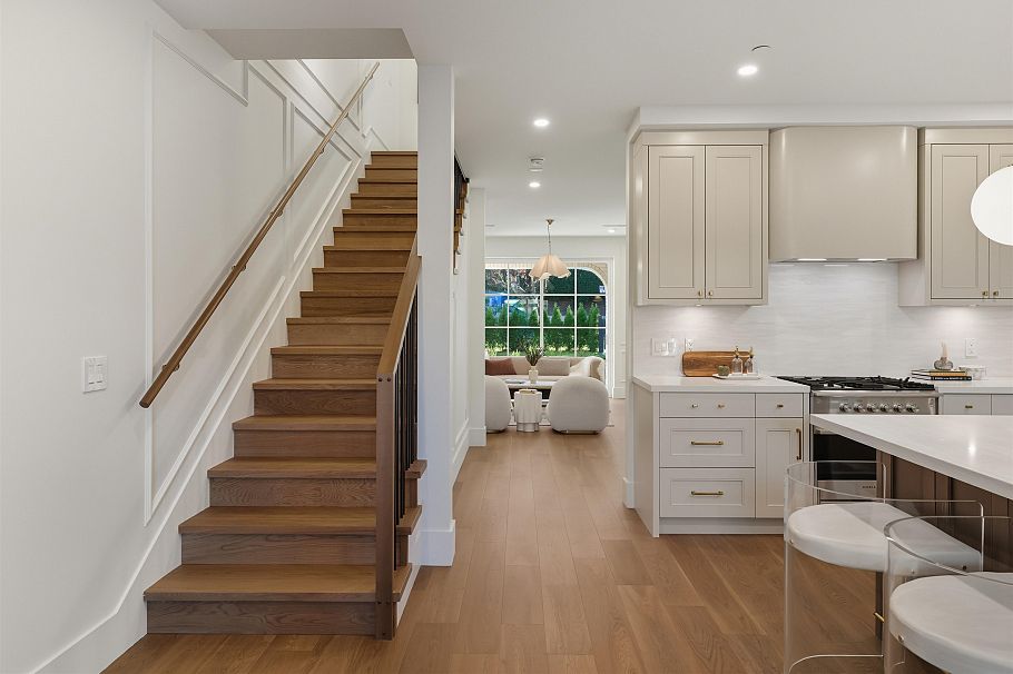 1761 W 16th Avenue Vancouver, BC - 16