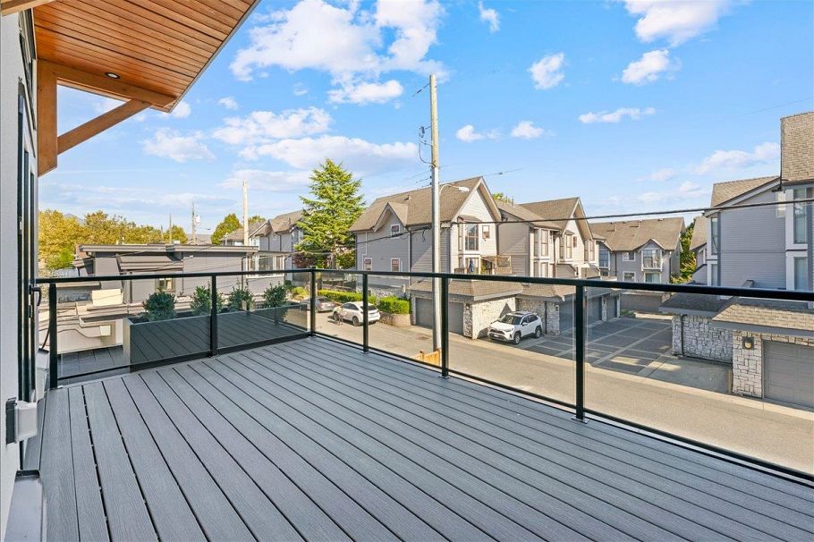 4852 Slocan Street Vancouver, BC - 25