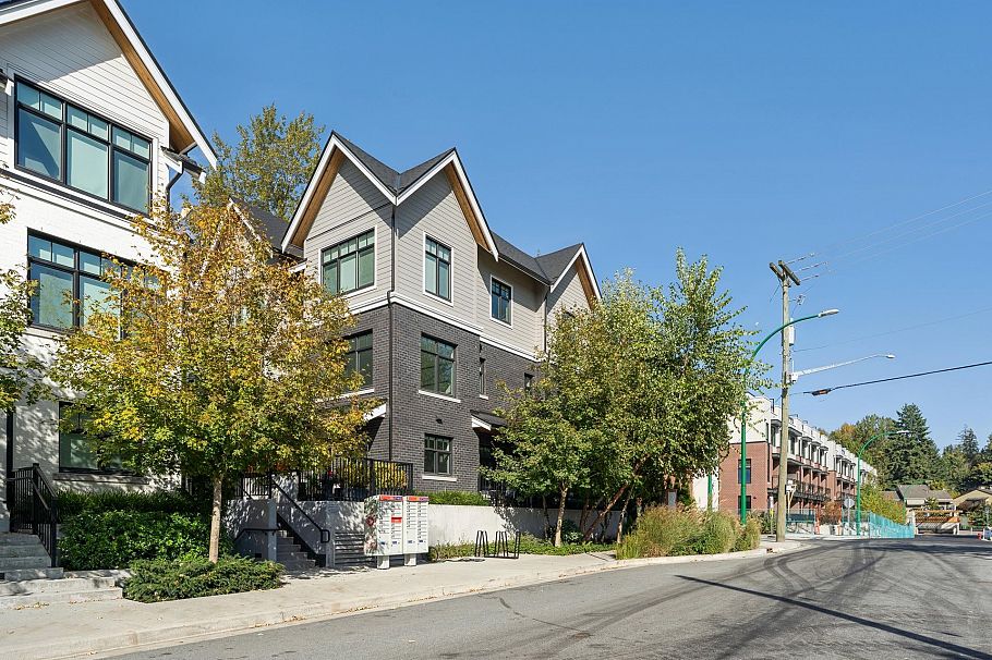 19 1960 Glenaire Drive North Vancouver, BC - 35