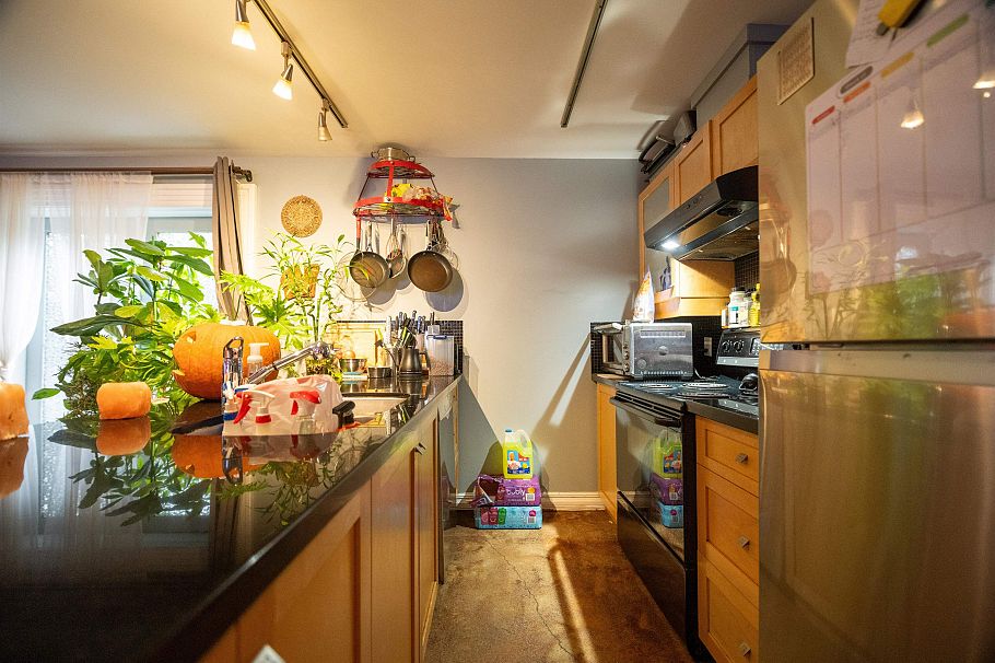1119 Pendrell Street Vancouver, BC - 8