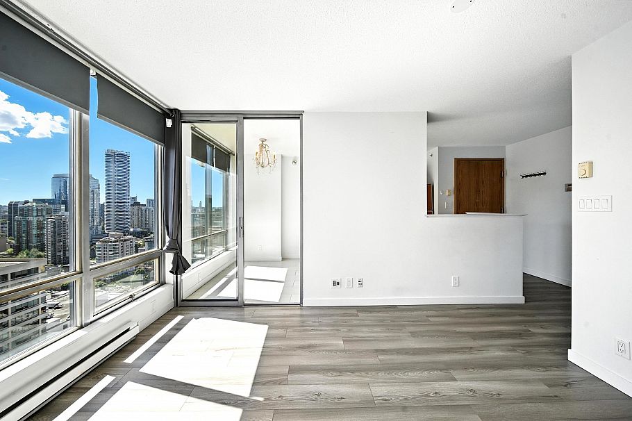 3004 1200 W Georgia Street Vancouver, BC - 11