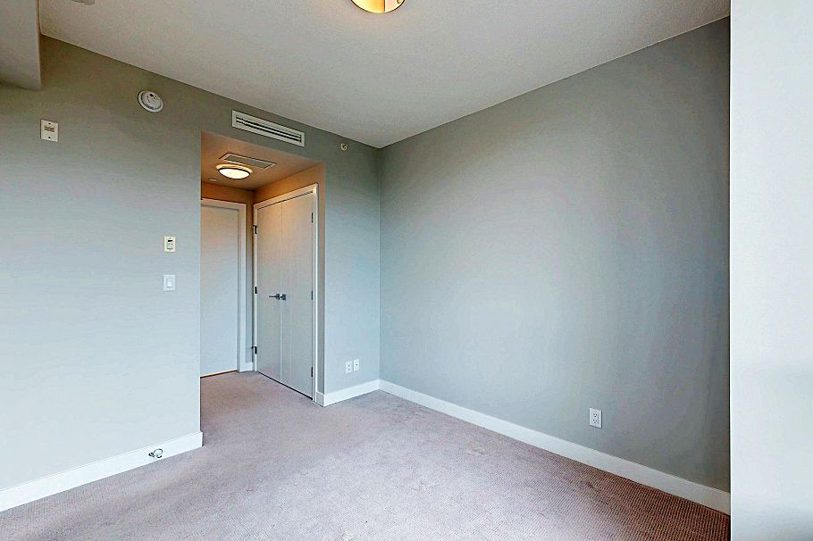 408 677 W 41st Avenue Vancouver, BC - 25