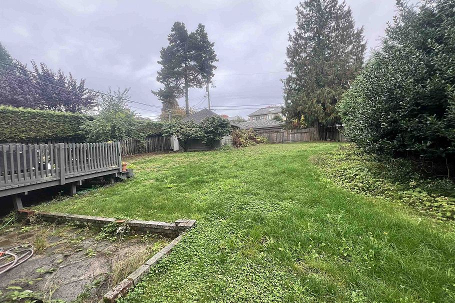 5870 Cartier Street Vancouver, BC - 3