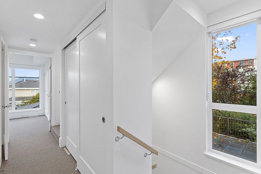 563 W 26th Avenue Vancouver, BC - 15