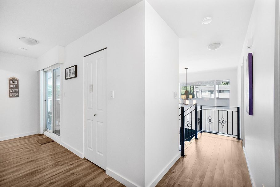 815 E 29th Street North Vancouver, BC - 33