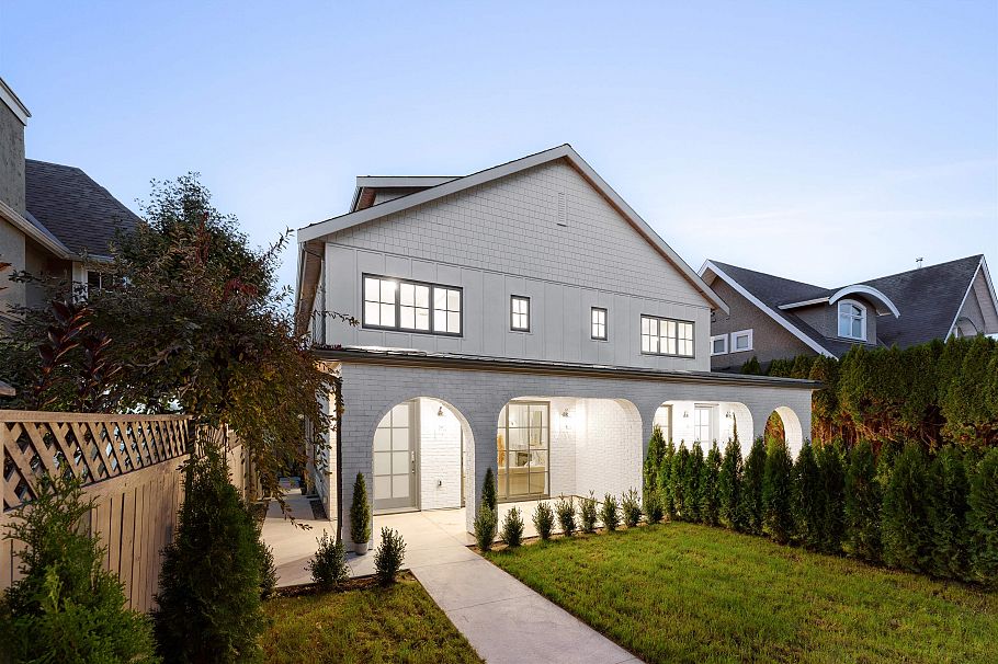 1761 W 16th Avenue Vancouver, BC - 33