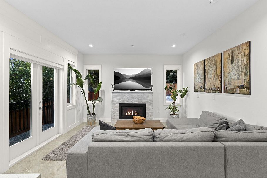 4935 Cedarcrest Avenue North Vancouver, BC - 16