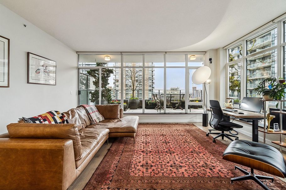 1601 1252 Hornby Street Vancouver, BC - 4