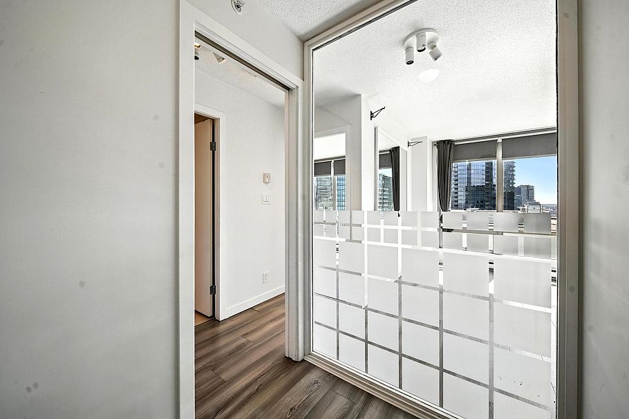 3004 1200 W Georgia Street Vancouver, BC - 15