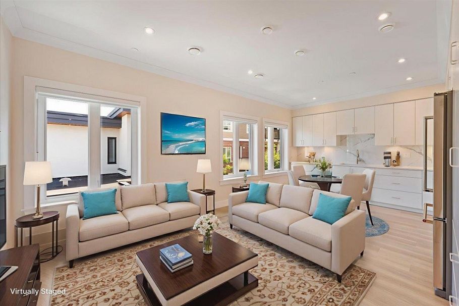 4854 Slocan Street Vancouver, BC - 4