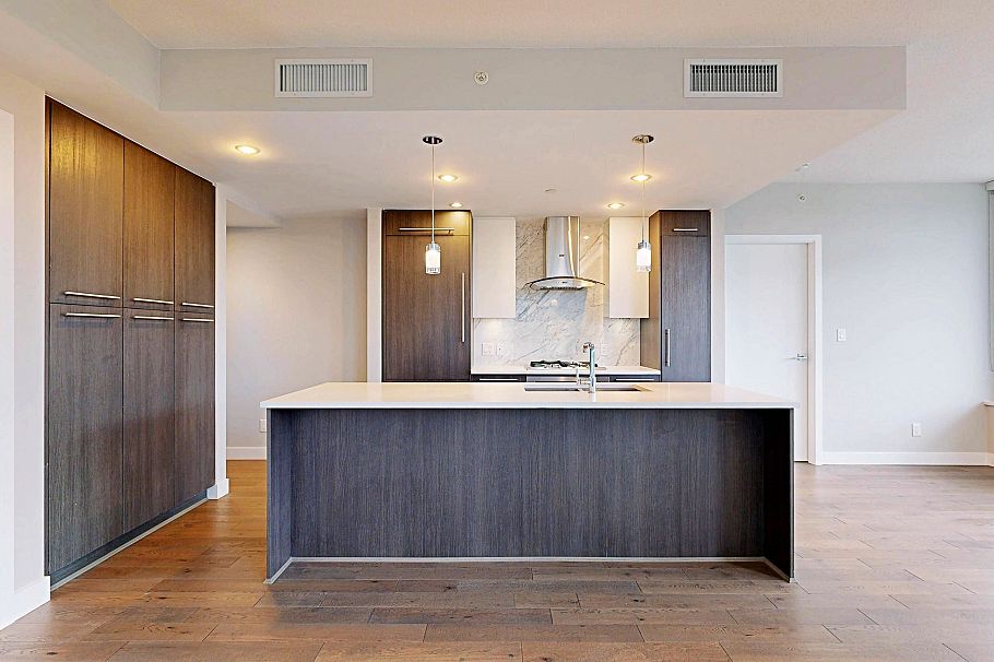 408 677 W 41st Avenue Vancouver, BC - 10