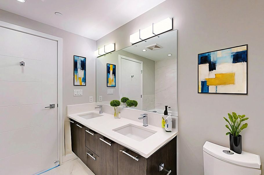 408 677 W 41st Avenue Vancouver, BC - 19