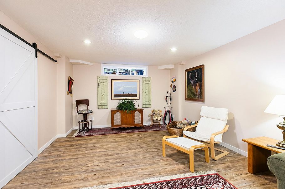 TH D 1133 E 29th Street North Vancouver, BC - 16