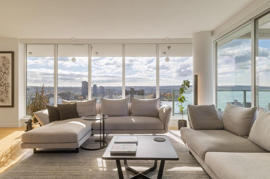 1704 1365 Davie Street Vancouver, BC - 3
