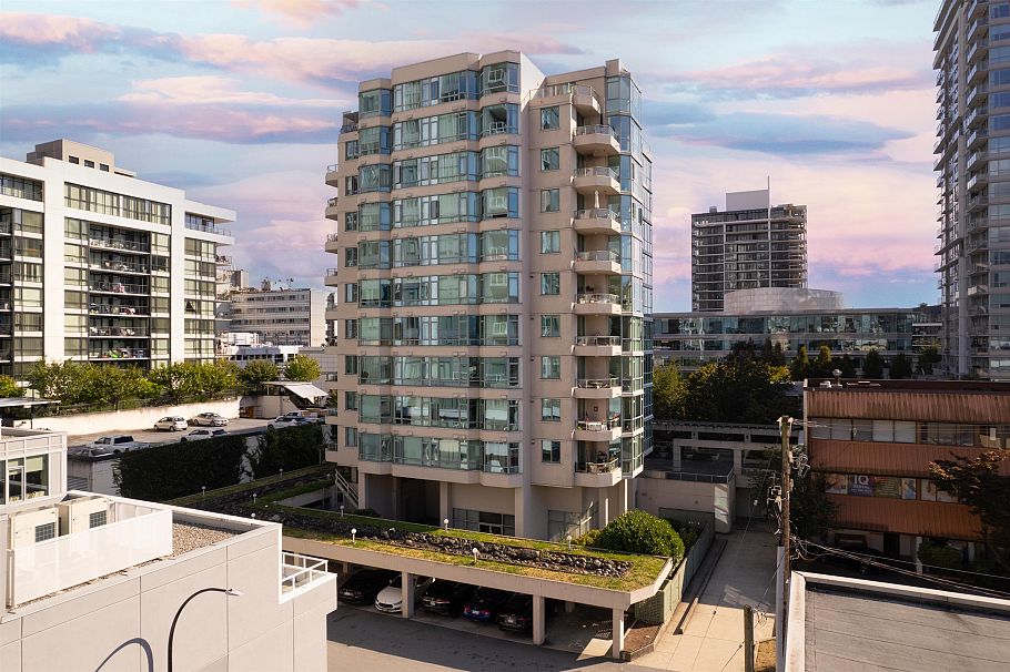 1203 140 E 14th Street North Vancouver, BC - 31