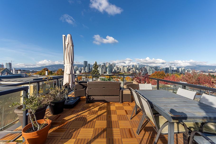 1017 W 8th Avenue Vancouver, BC - 3